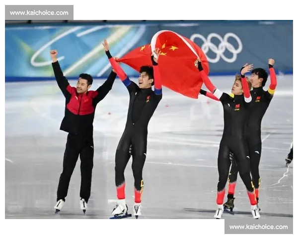 冬奥会冠军背后的拼搏故事与冰雪赛场荣耀传承揭秘