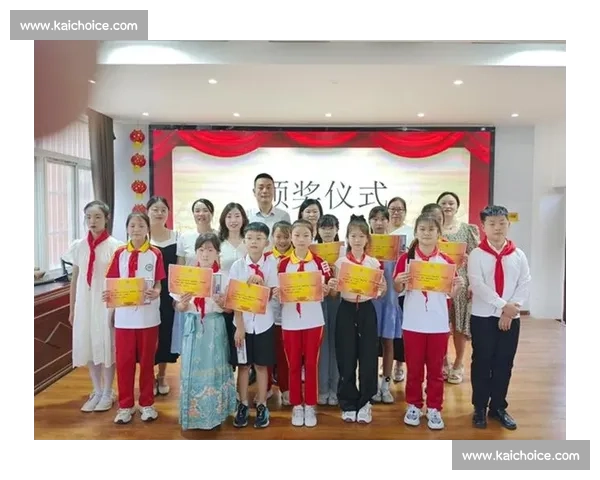 优雅与自信并存女士演讲比赛服装搭配精选展示